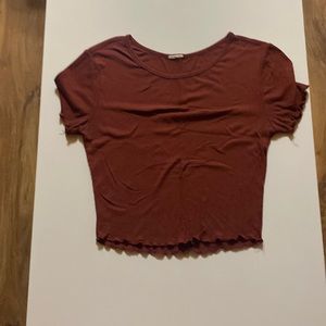 Short sleeved crop top